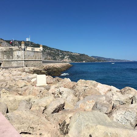 Le Louvre Daire Menton Dış mekan fotoğraf